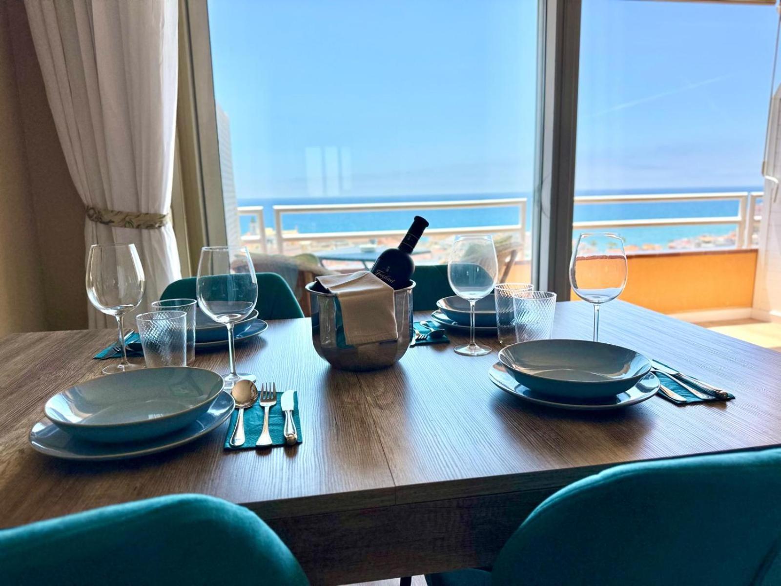 Apartamento Marinero, Vistas Impresionantes. Sitges Luaran gambar